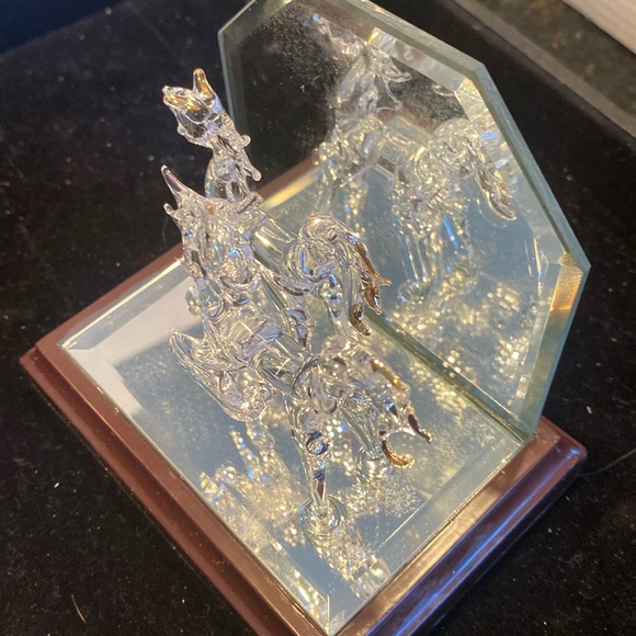 NIB Glass Pair of Horses on Mirror Base - Picture 4 of 7